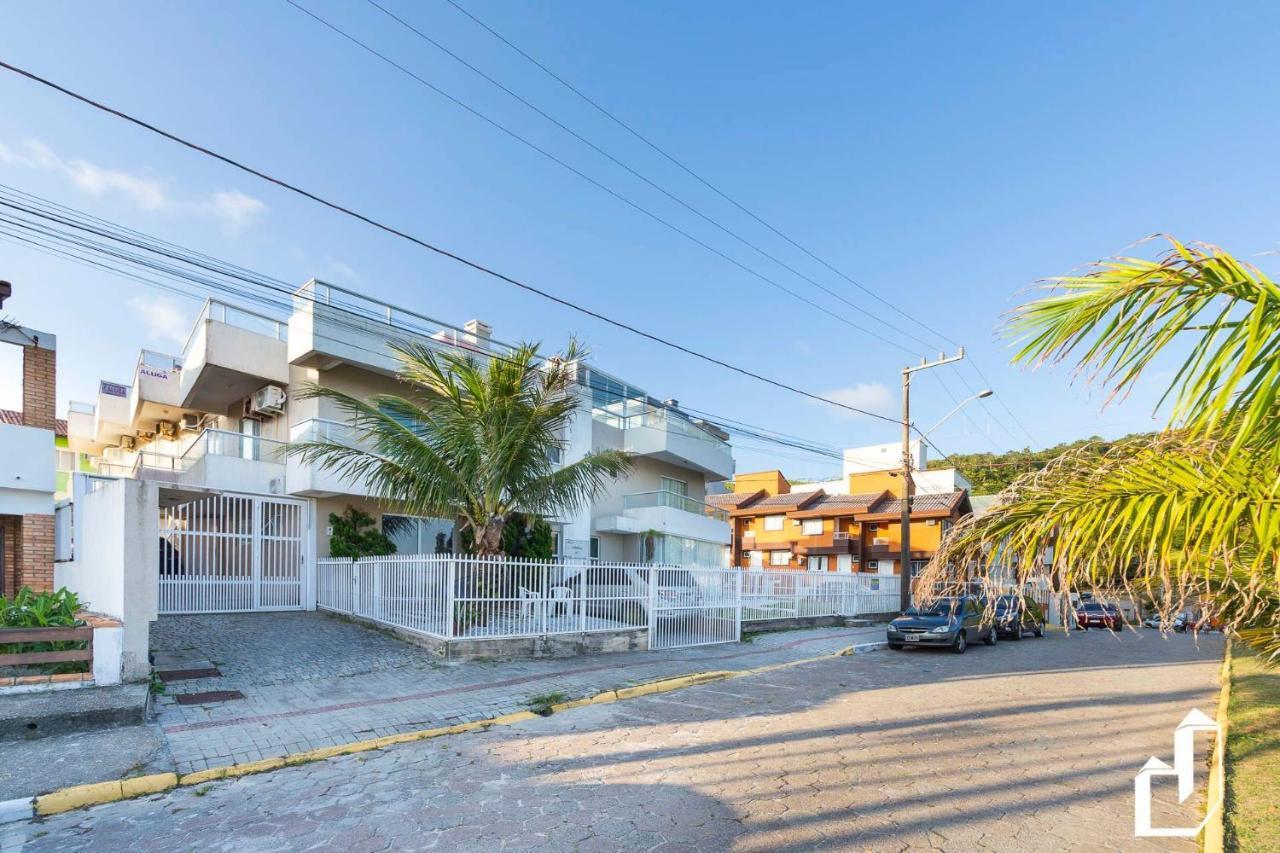 Apartamento Duplex Em 4 Ilhas Bombinhas Bagian luar foto